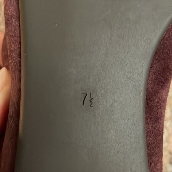 Tory Burch Marsden Suede Loafer Flats in Malbec size 7.5 NWOB - Picture 10 of 10